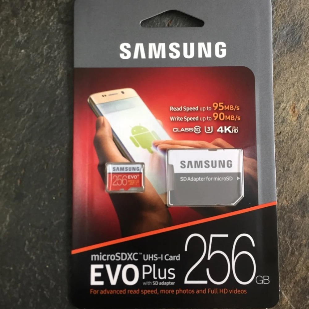 Samsung microSDXC EVO Plus